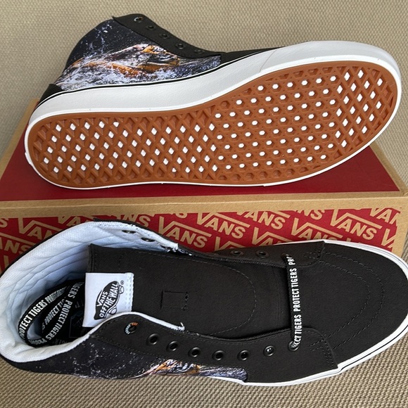 Vans Comfycush Sk8-Hi Discovery Project Tigers MEN`S - Picture 4 of 16